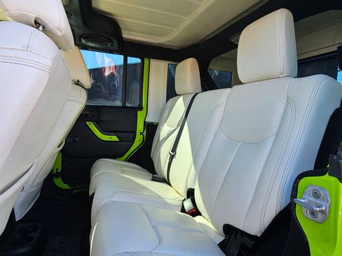 Used 2013 Jeep Wrangler Unlimited Sport w/ Connectivity Group image 17