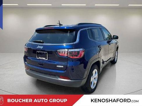 Used 2018 Jeep Compass Latitude w/ Popular Equipment Group FWD image 5