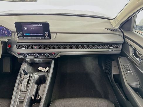 Certified 2023 Honda Accord EX image 21