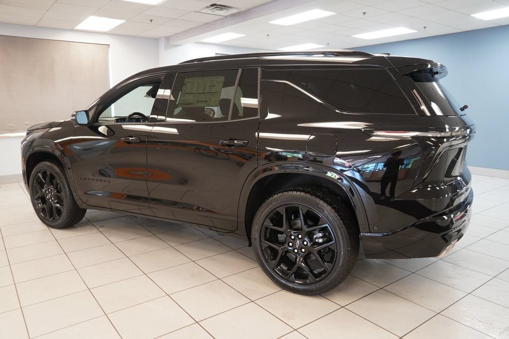New 2026 Chevrolet Traverse RS w/ LPO, Floor Liner Package AWD/4WD image 7