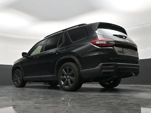 Used 2026 Honda Pilot Sport image 21