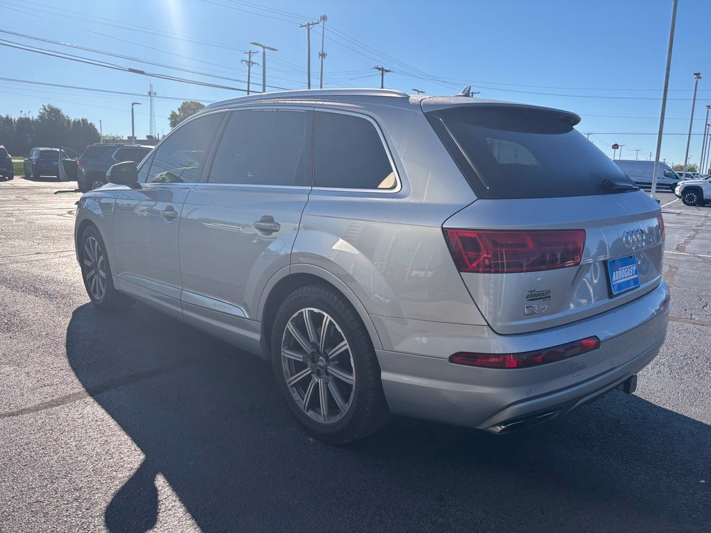 Used 2017 Audi Q7 3.0T Prestige AWD/4WD image 7