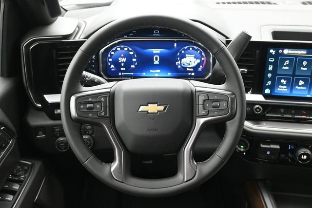 Used 2026 Chevrolet Silverado 2500 High Country w/ Technology Package AWD/4WD image 25