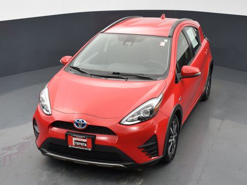Used 2018 Toyota Prius C Two FWD image 23