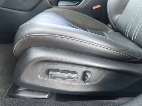 Certified 2024 Honda HR-V EX-L image 23