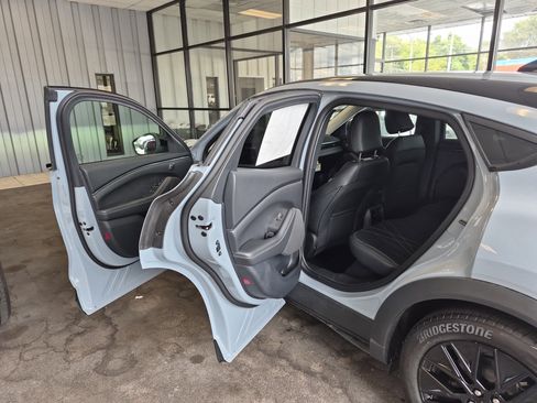 New 2025 Ford Mustang Mach-E Select w/ Comfort Package Lite image 17