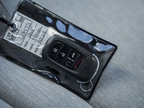 New 2025 Honda Accord SE image 33