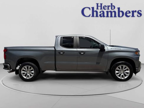 Used 2019 Chevrolet Silverado 1500 Custom w/ Custom Value Package RWD image 11