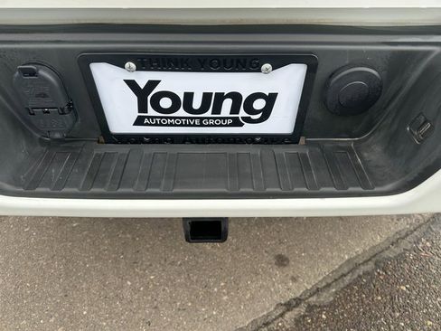 Used 2022 GMC Canyon Denali image 12