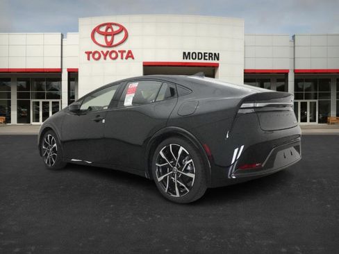 New 2026 Toyota Prius Plug-In Hybrid image 13