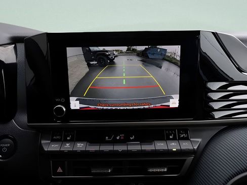 Certified 2025 Toyota Camry SE w/ Convenience Package FWD image 36