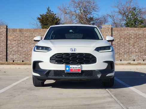 Certified 2023 Honda HR-V LX image 2