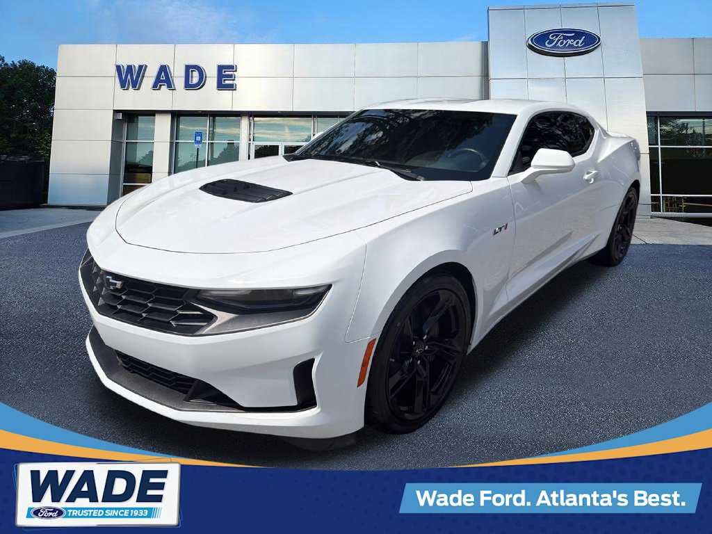 Used 2023 Chevrolet Camaro LT RWD image 1