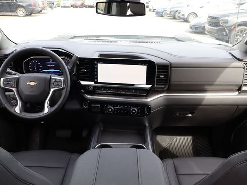 New 2026 Chevrolet Silverado 2500 LTZ w/ LTZ Convenience Package AWD/4WD image 46