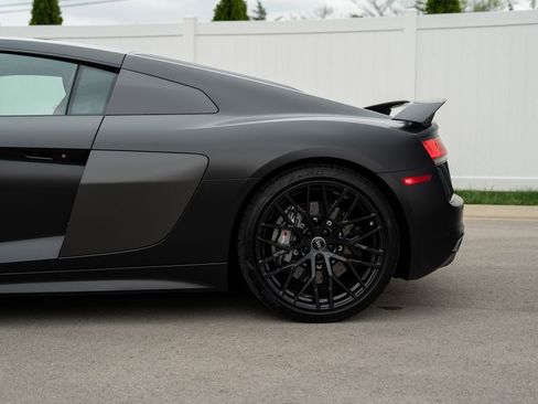 Used 2017 Audi R8 V10 plus image 44