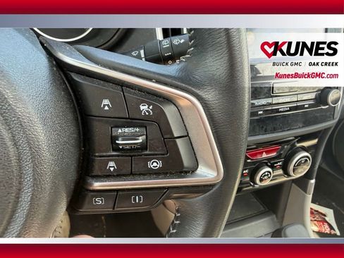 Used 2023 Subaru Forester Premium AWD/4WD image 10