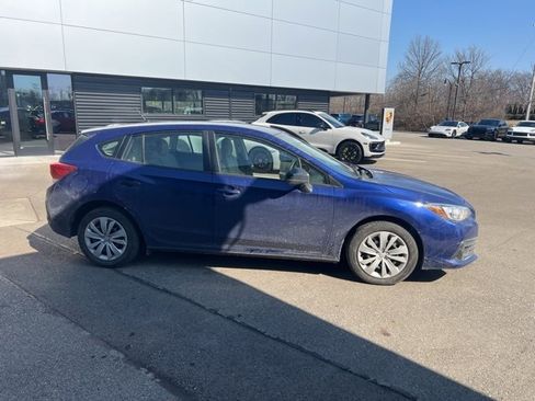 Used 2023 Subaru Impreza 2.0i image 2