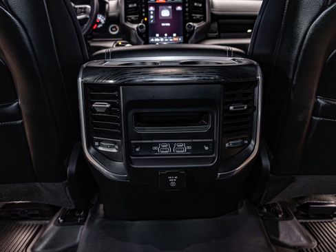 Used 2024 RAM 1500 Laramie AWD/4WD image 27