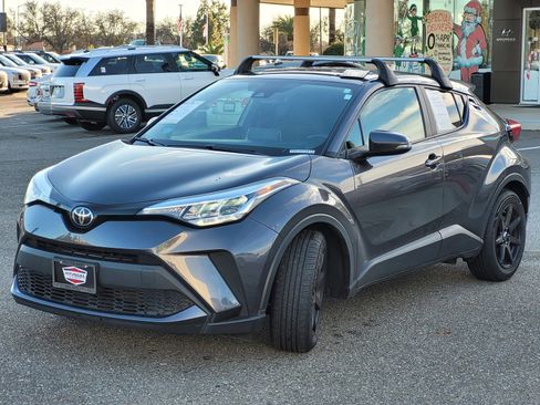 Used 2021 Toyota C-HR LE image 16