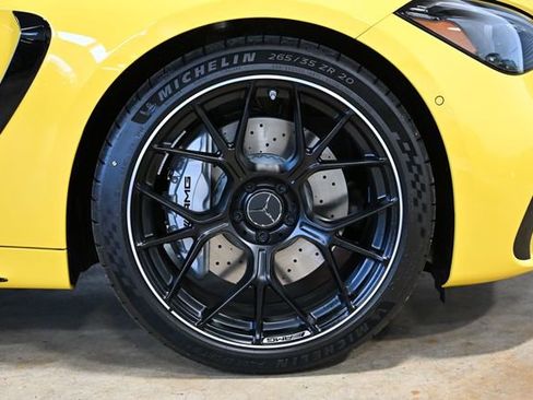 Used 2026 Mercedes-Benz CLE 53 AMG 4MATIC Cabriolet image 17