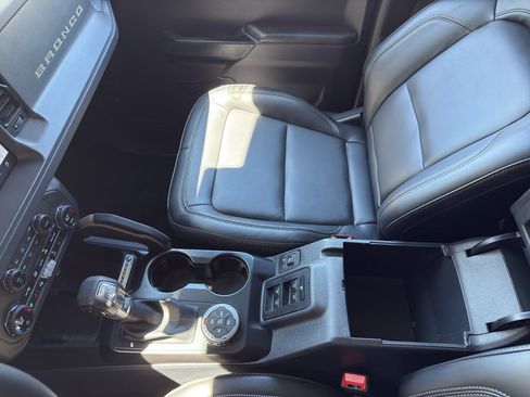 New 2026 Ford Bronco Badlands AWD/4WD image 25