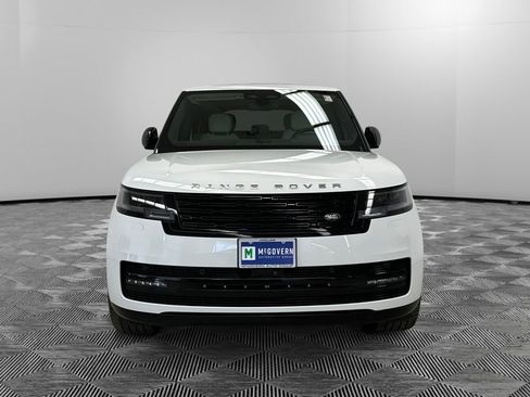 Used 2024 Land Rover Range Rover SE AWD/4WD image 8