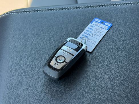 New 2025 Ford F150 Lightning Flash AWD/4WD image 36