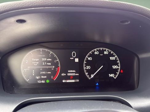 Used 2023 Honda HR-V EX-L image 16