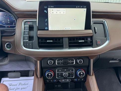 Used 2023 Chevrolet Tahoe High Country w/ Premium Package 2 RWD image 30