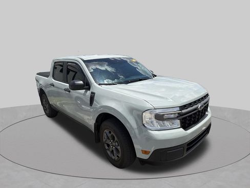 Used 2023 Ford Maverick XLT FWD image 6