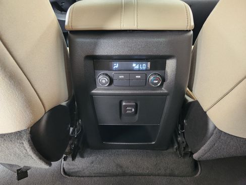 Certified 2023 Chevrolet Traverse LS FWD image 32