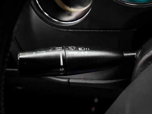 Used 2013 Dodge Challenger R/T RWD image 26