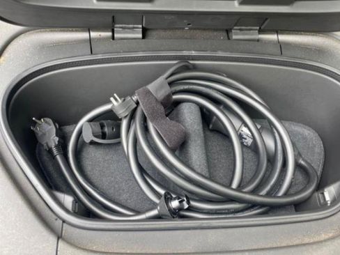 Used 2023 Volvo C40 P8 Recharge Plus AWD/4WD image 11