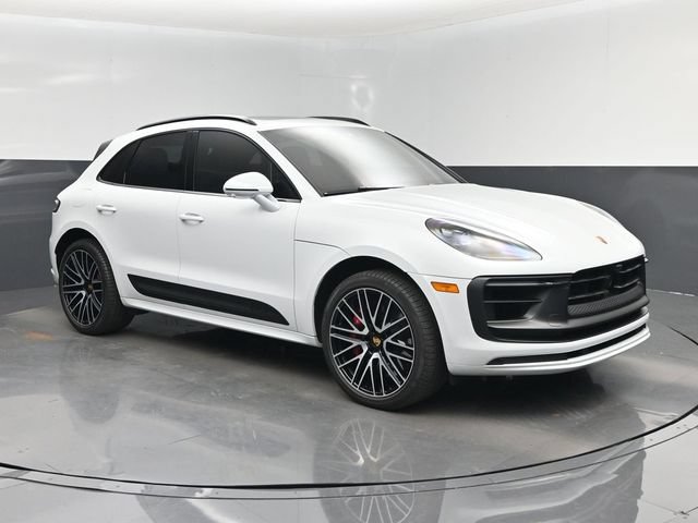 Used 2023 Porsche Macan GTS AWD/4WD image 1