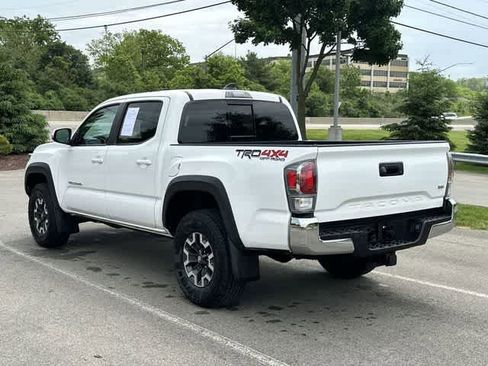 Used 2023 Toyota Tacoma TRD Off-Road AWD/4WD image 21