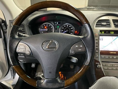 Used 2011 Lexus ES 350 FWD image 23