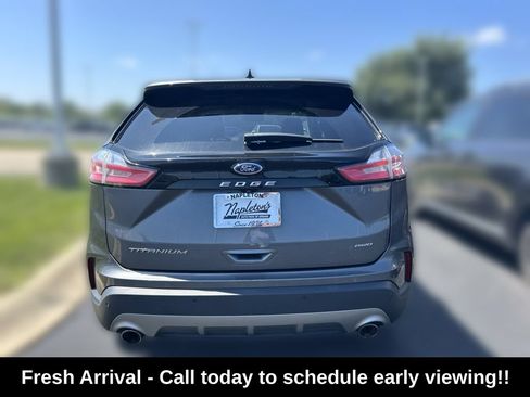 Used 2022 Ford Edge Titanium w/ Equipment Group 301A AWD/4WD image 3
