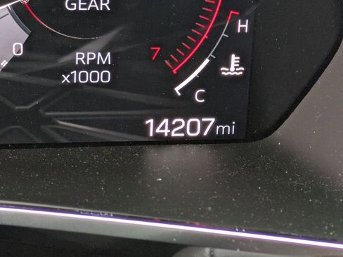 Certified 2024 GMC Canyon Elevation w/ Convenience Package image 26