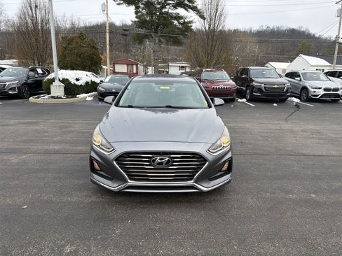 Used 2018 Hyundai Sonata SE image 3