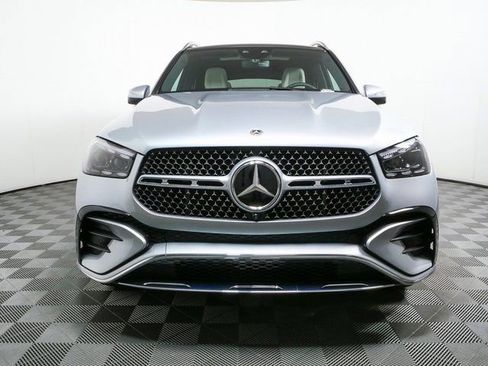 Used 2024 Mercedes-Benz GLE 450 4MATIC image 36