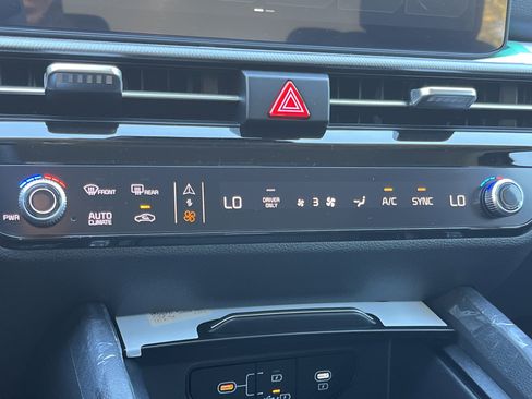 New 2026 Kia Sportage S image 7