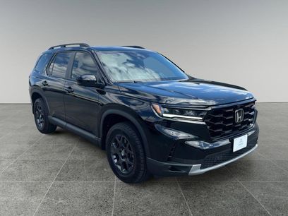 Certified 2025 Honda Pilot TrailSport