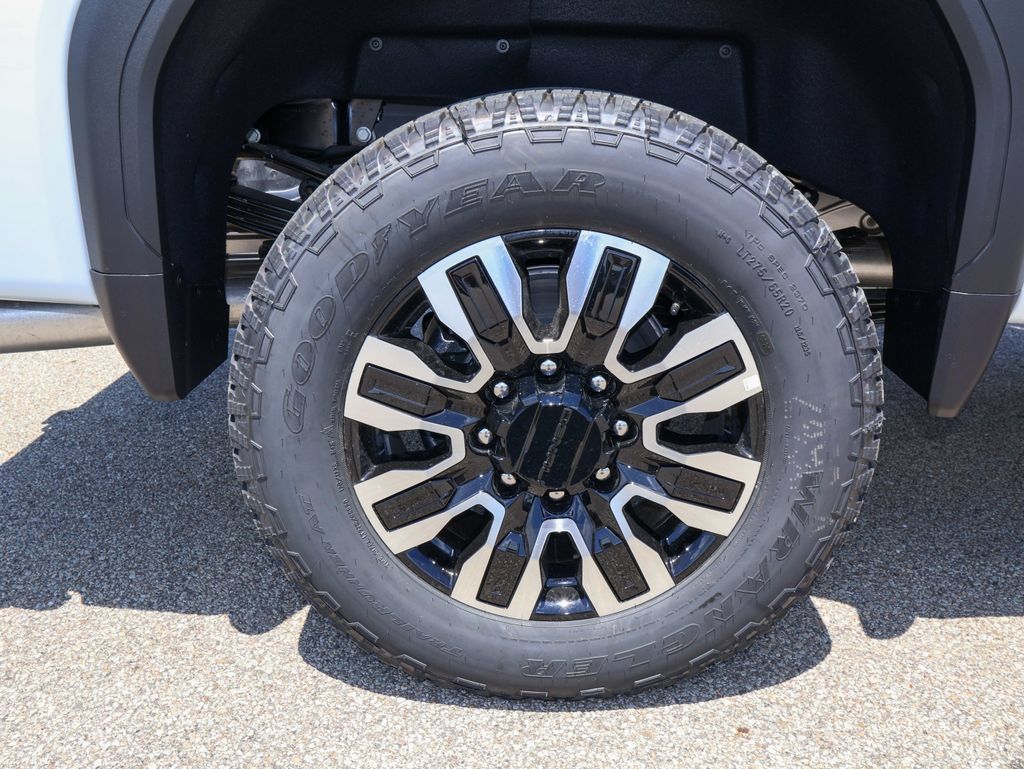 New 2026 GMC Sierra 3500 Denali Ultimate AWD/4WD image 38