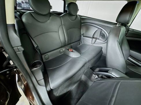 Used 2013 MINI Cooper Clubman FWD image 31