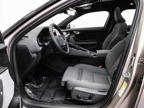 Used 2023 Polestar Polestar 2 FWD image 4