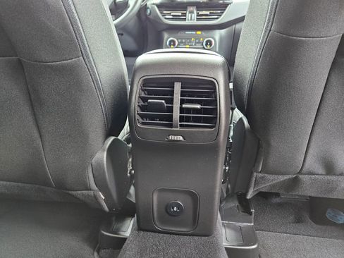 Used 2025 Ford Escape Active image 31