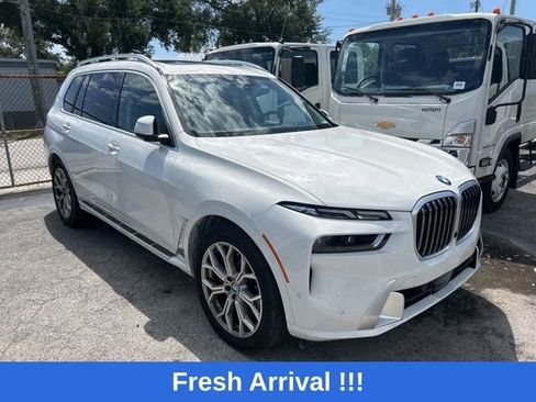 Used 2025 BMW X7 xDrive40i image 7