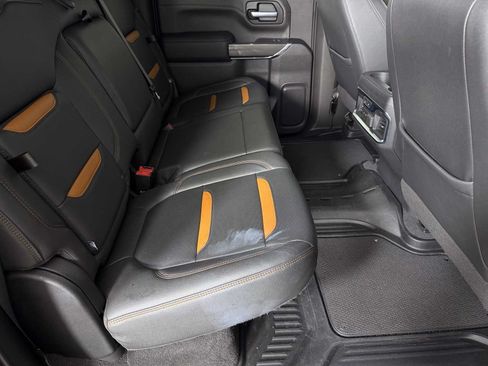 Used 2021 GMC Sierra 1500 AT4 w/ AT4 Value Package AWD/4WD image 13