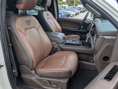 Certified 2022 Ford Expedition Max King Ranch image 18