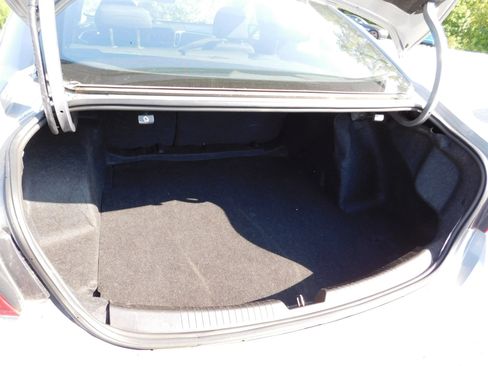 Used 2024 Chevrolet Malibu LT FWD image 7